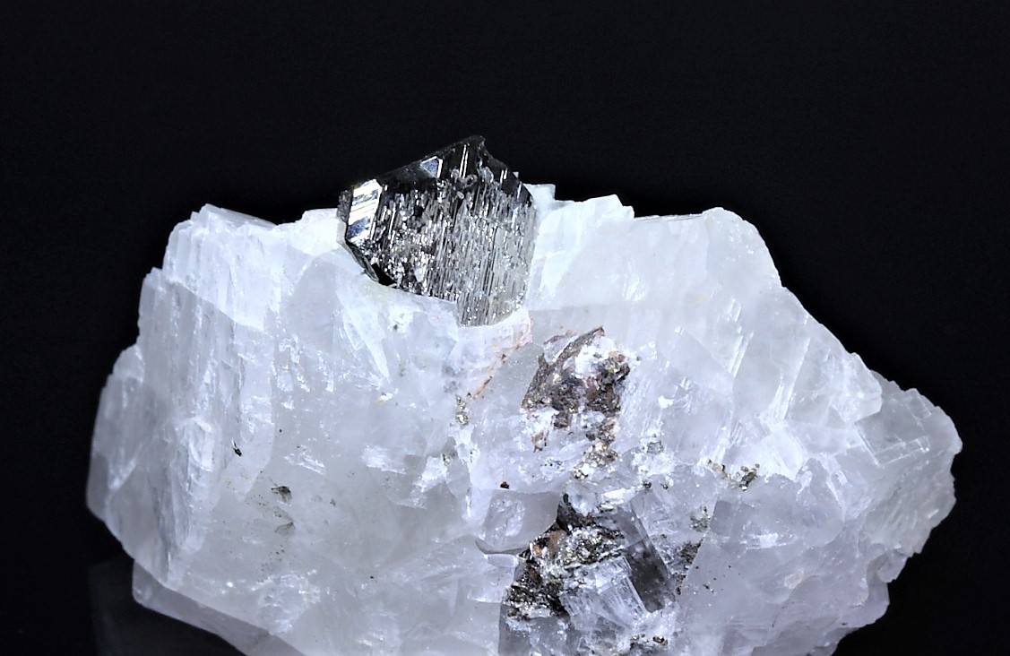 Carrollite On Calcite