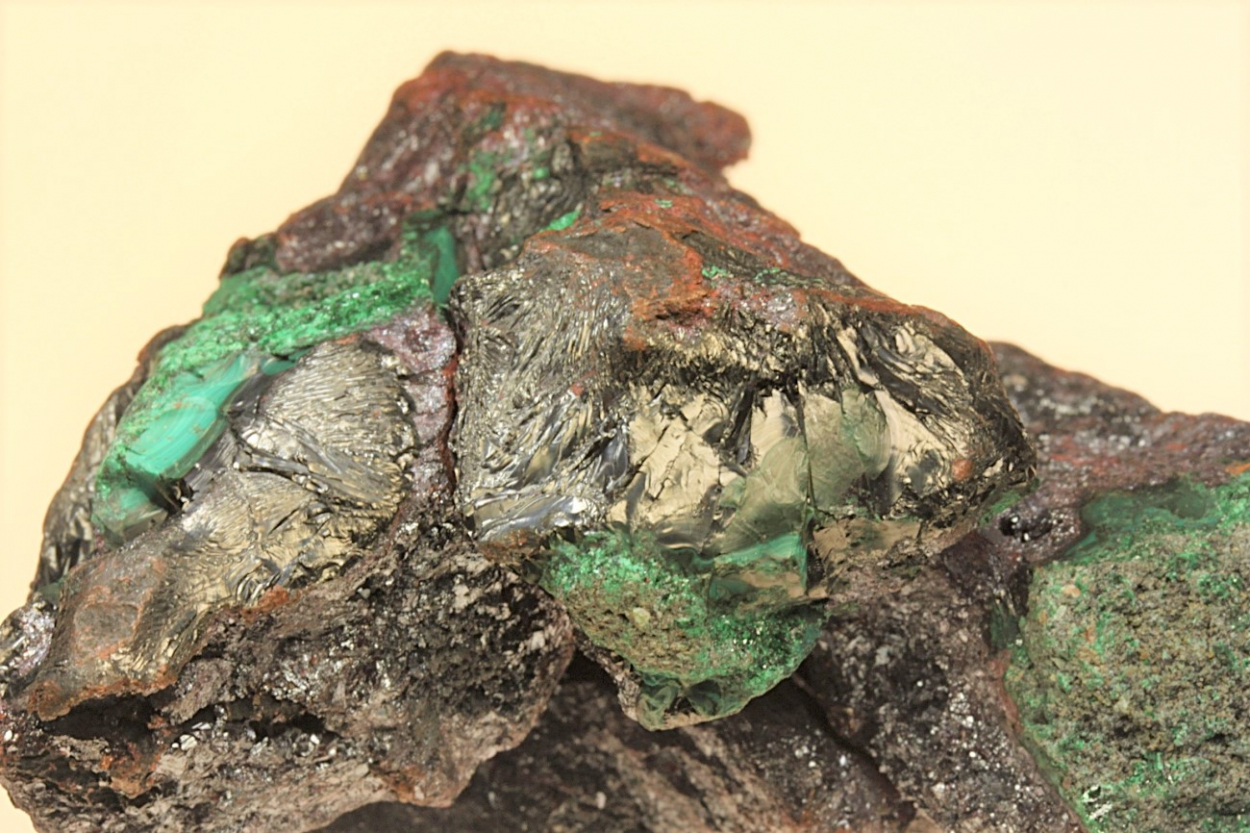 Tenorite On Cuprite & Native Copper