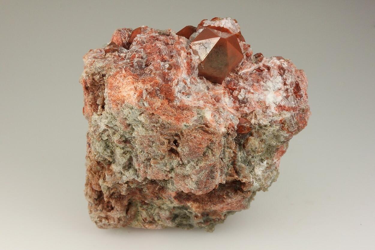 Eisenkiesel Quartz In Gypsum