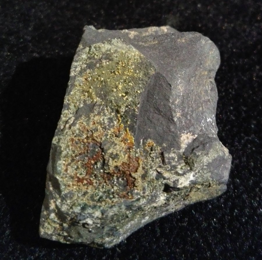 Whitmoreite