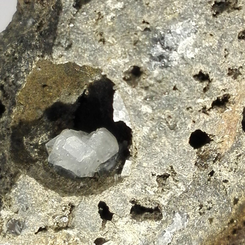 Phillipsite