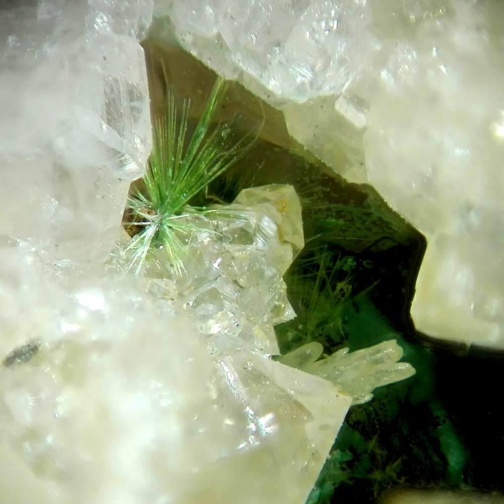 Agardite-(Y)