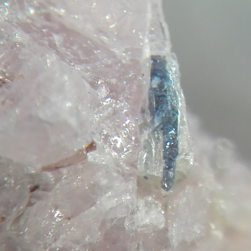 Phosphoellenbergerite