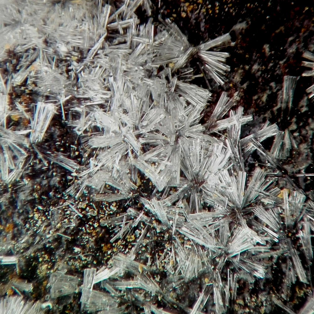 Wavellite
