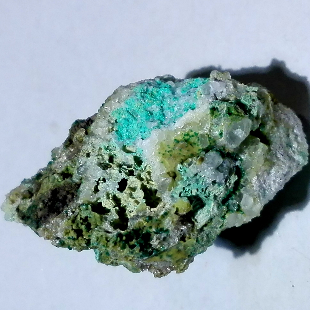 Bayldonite & Agardite-(Y)