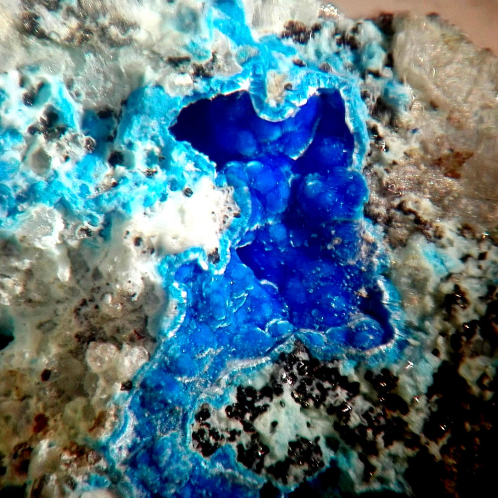 Carbonatecyanotrichite