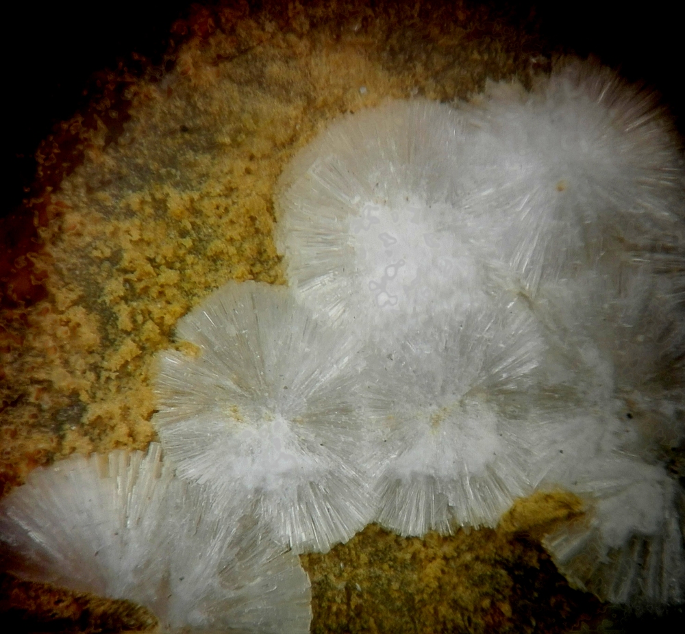 Wavellite