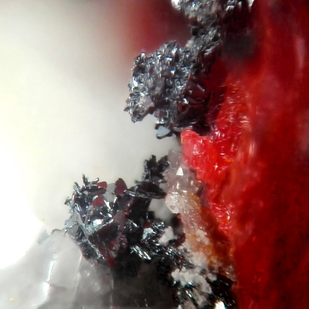 Jankovićite & Realgar