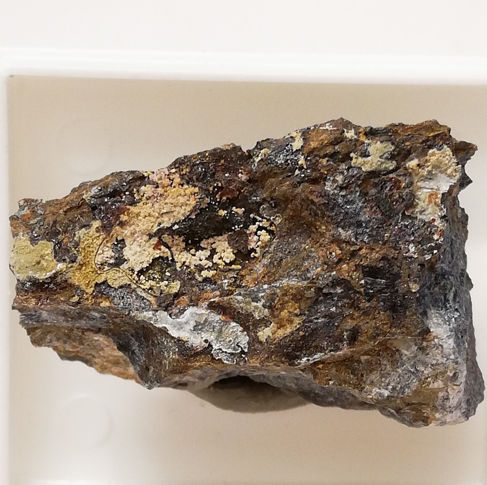 Diadochite & Jarosite