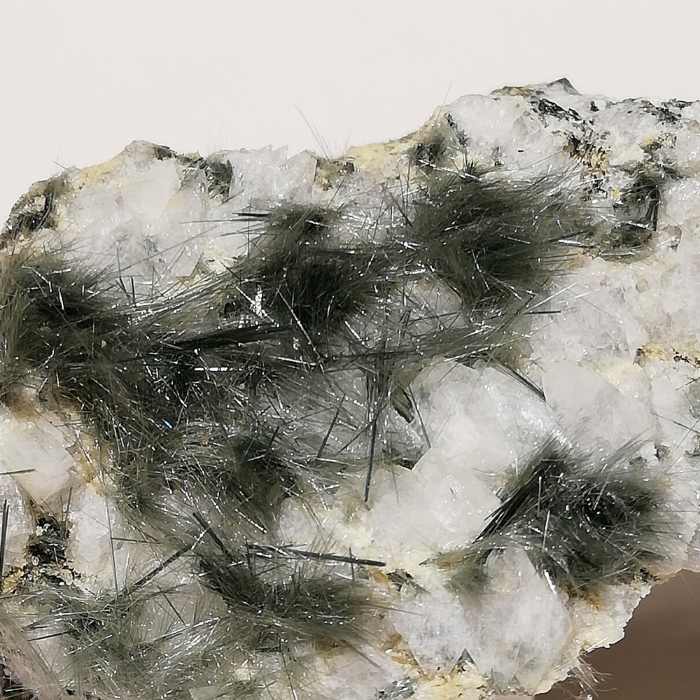 Byssolite