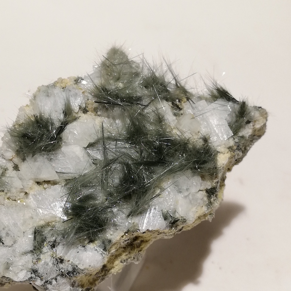 Byssolite