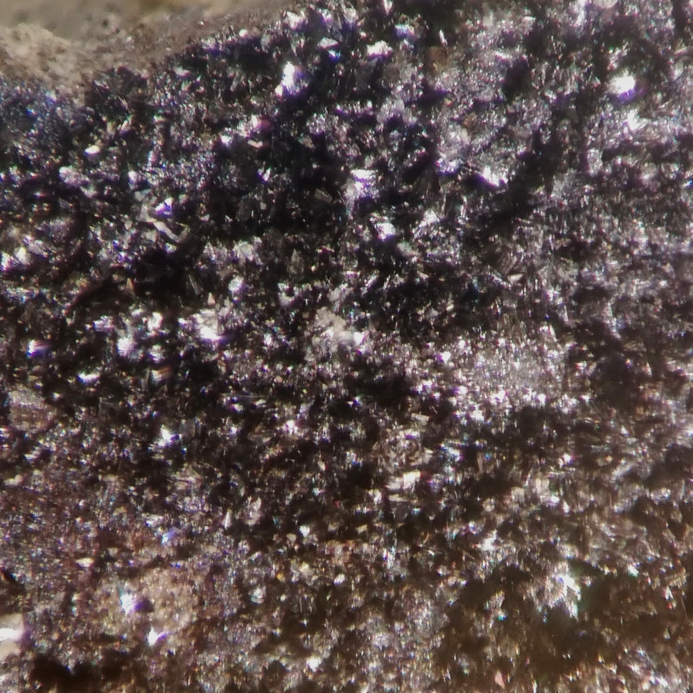 Hetaerolite