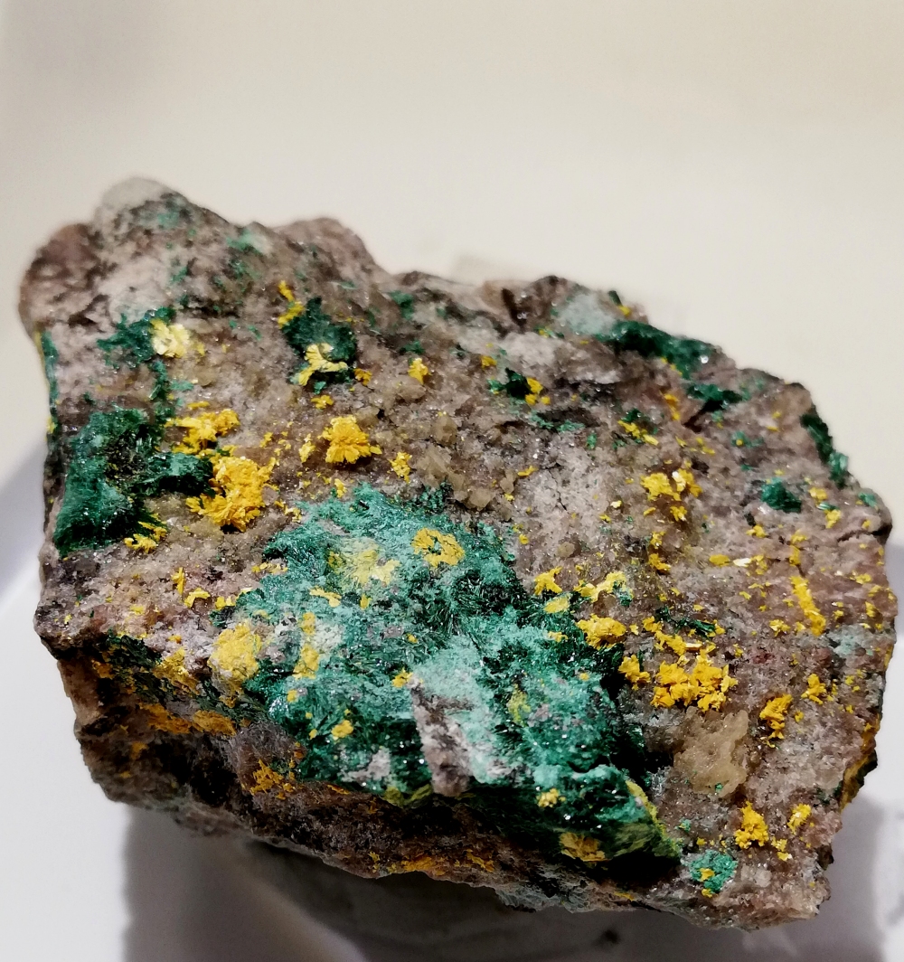 Tyuyamunite & Malachite