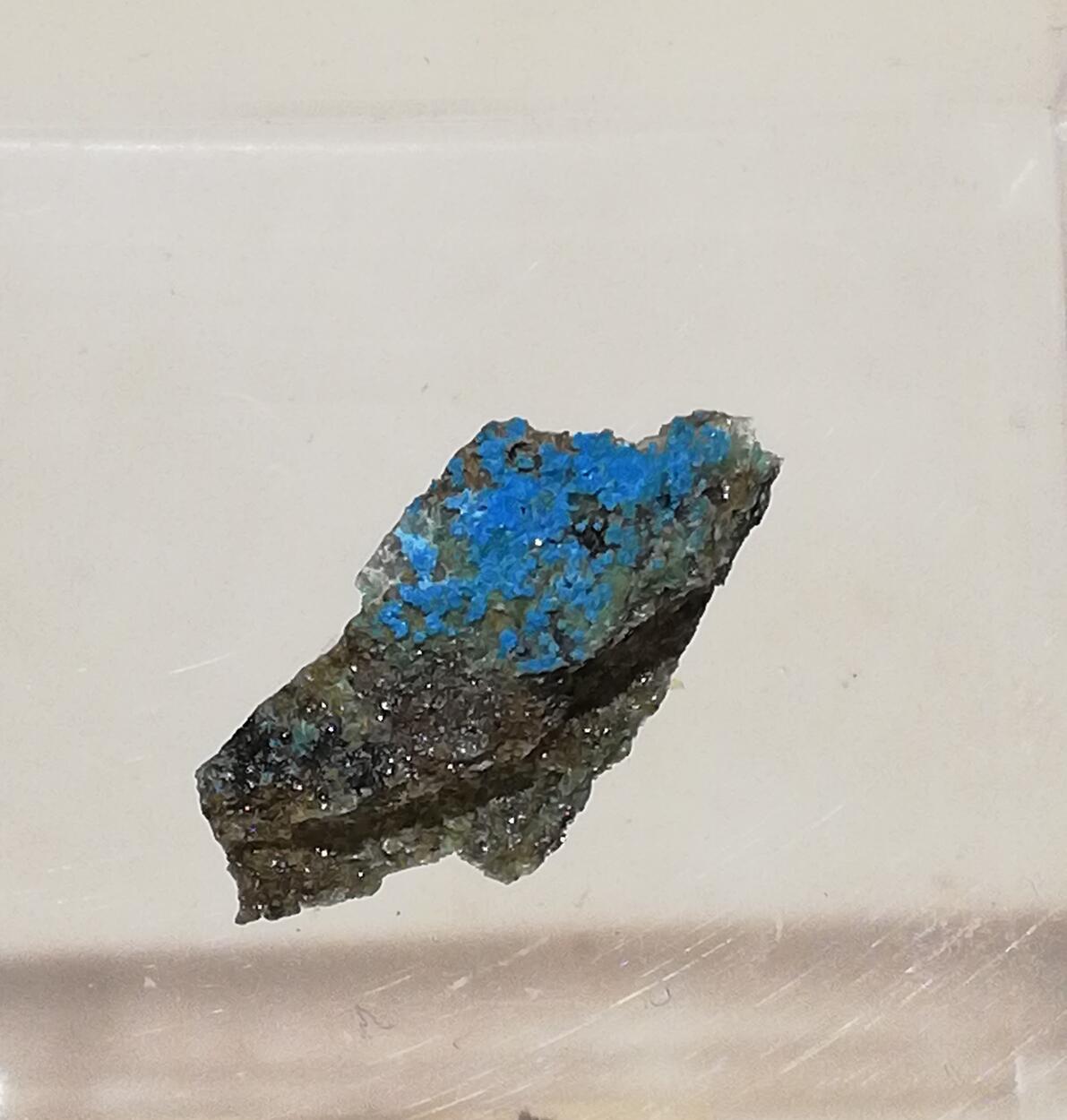 Decrespignyite-(Y)