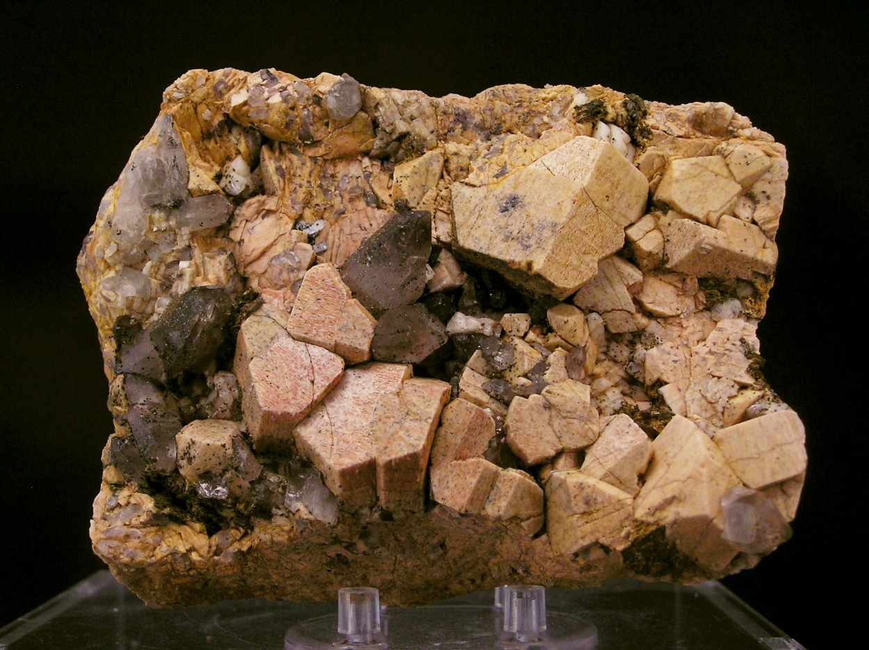 K Feldspar & Quartz