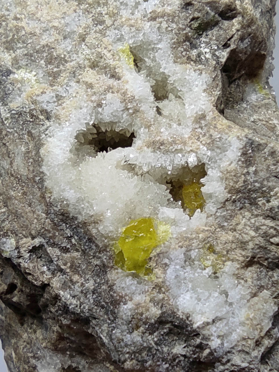 Native Sulphur