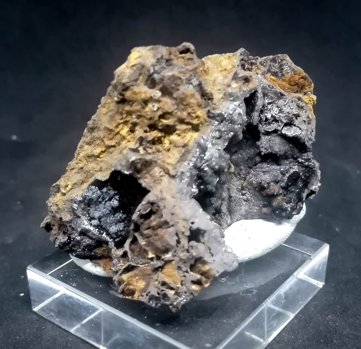 Ranciéite & Todorokite On Goethite