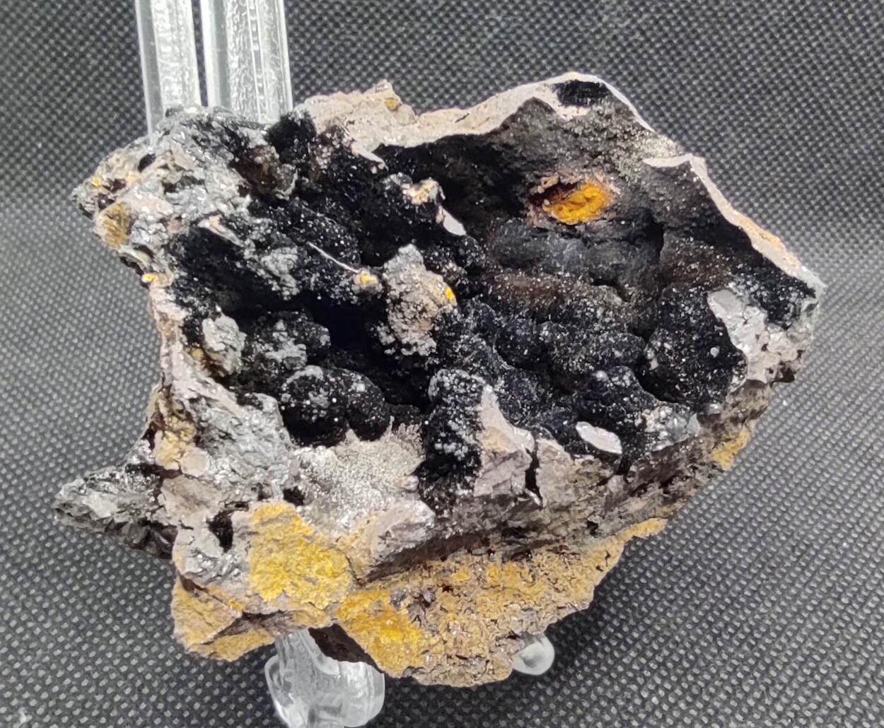 Ranciéite & Todorokite On Goethite