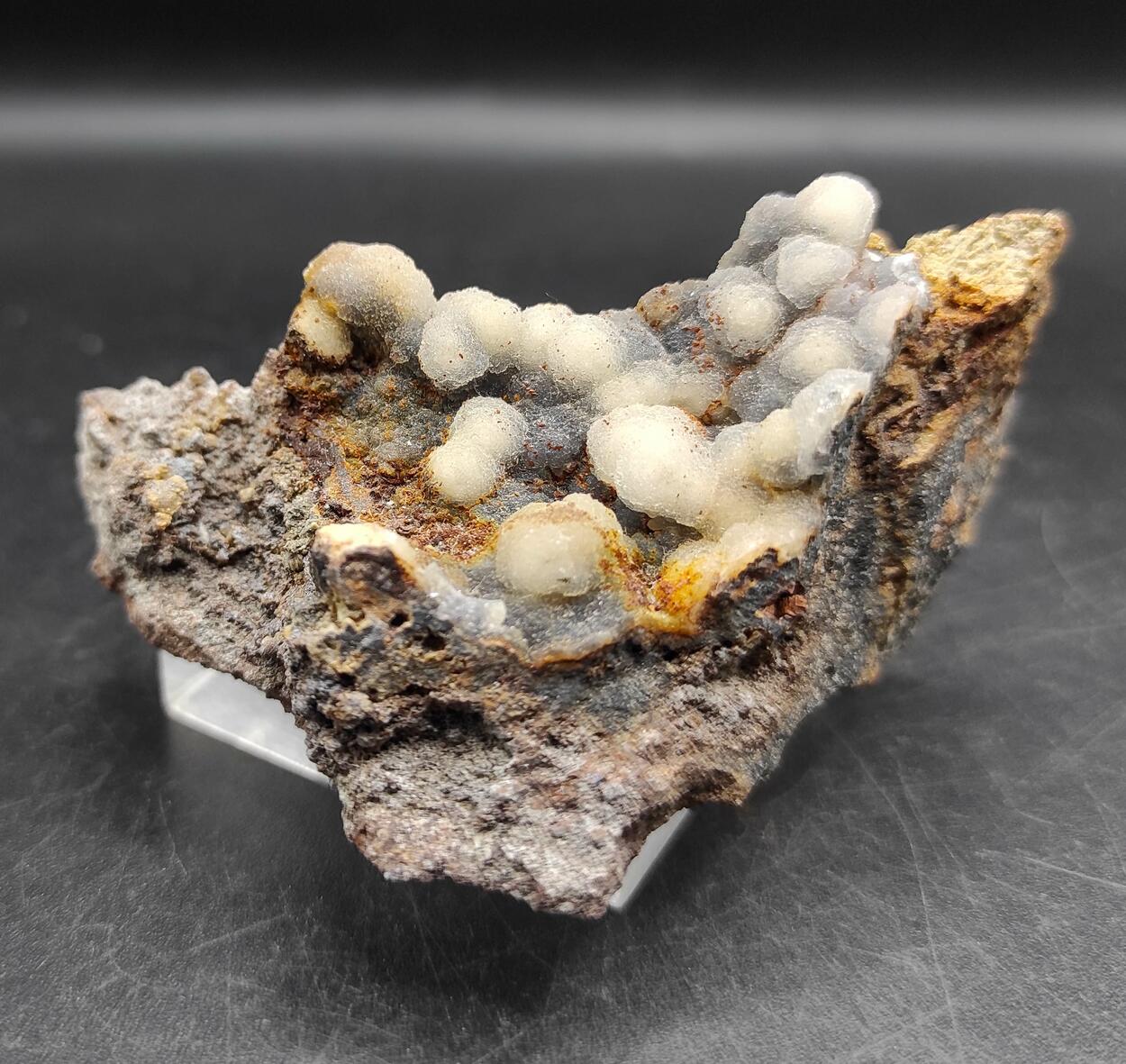 Chalcedony On Greenalite