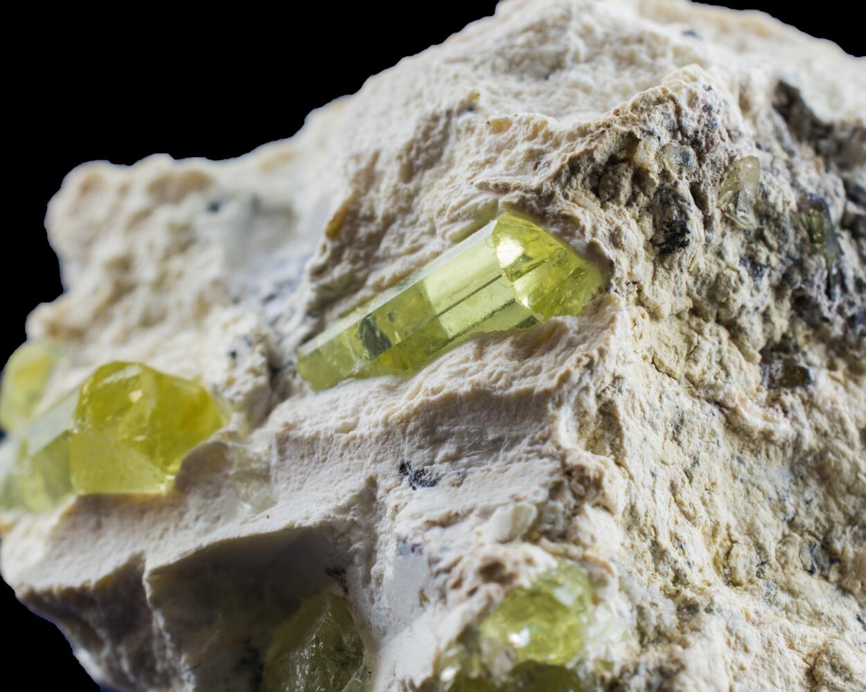 Fluorapatite