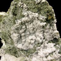 Hydromagnesite