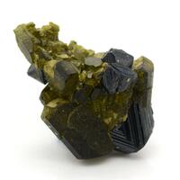 Magnetite With Epidote