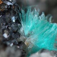 Hemimorphite & Aurichalcite