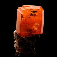 Wulfenite