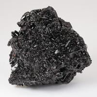 Manganvesuvianite