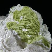 Duftite On Zincian Dolomite & Smithsonite