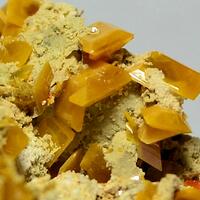 Wulfenite