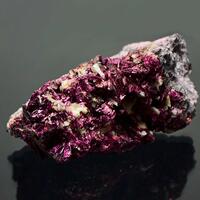 Erythrite