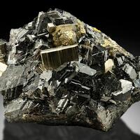 Sphalerite Var Marmatite With Chalcopyrite & Pyrite