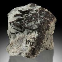 Edenite & Piemontite On Quartz