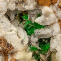Annabergite & Smithsonite