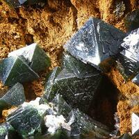 Libethenite