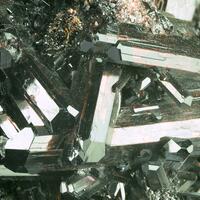 Manganoan Vesuvianite