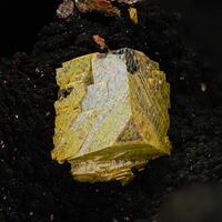 Corkite & Plumbogummite