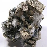 Stibnite Pyrite Chalcopyrite & Quartz