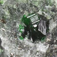 Garnet Var Uvarovite