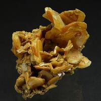 Wulfenite