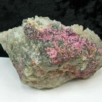 Erythrite