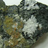 Vladimirite & Picropharmacolite