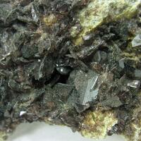 Axinite-(Fe)