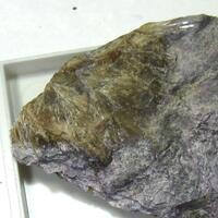 Tinaksite