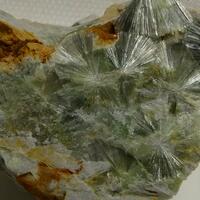 Wavellite