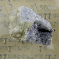 Clinocervantite In Valentinite