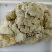 Cleavelandite