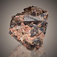 Yttrotantalite-(Y)