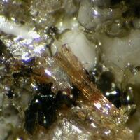 Fluorcalciobritholite